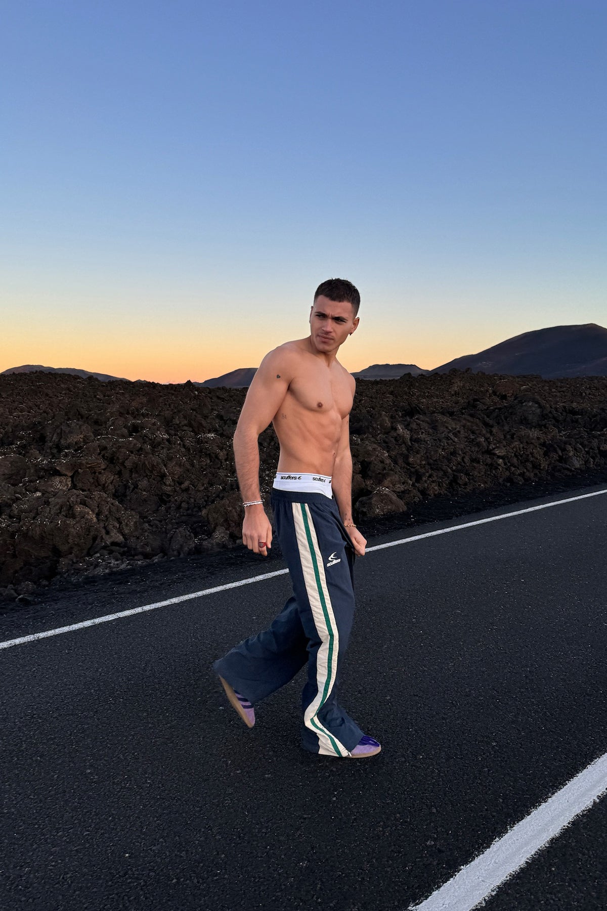 Sport Tech Hose Marineblau &amp; Grün