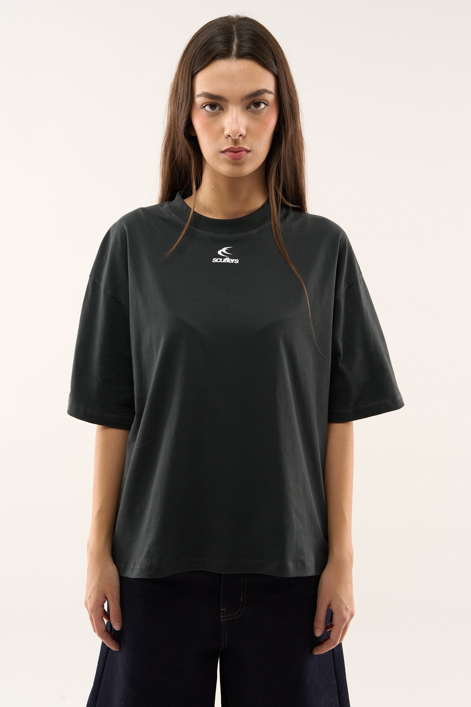 Familia Dark T-Shirt