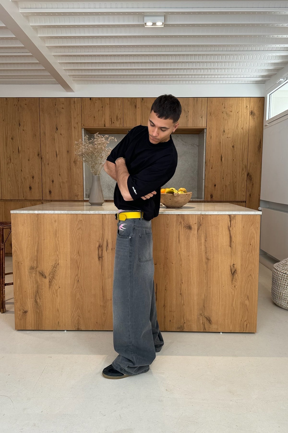 Schwarzes Basic-T-Shirt-Paket