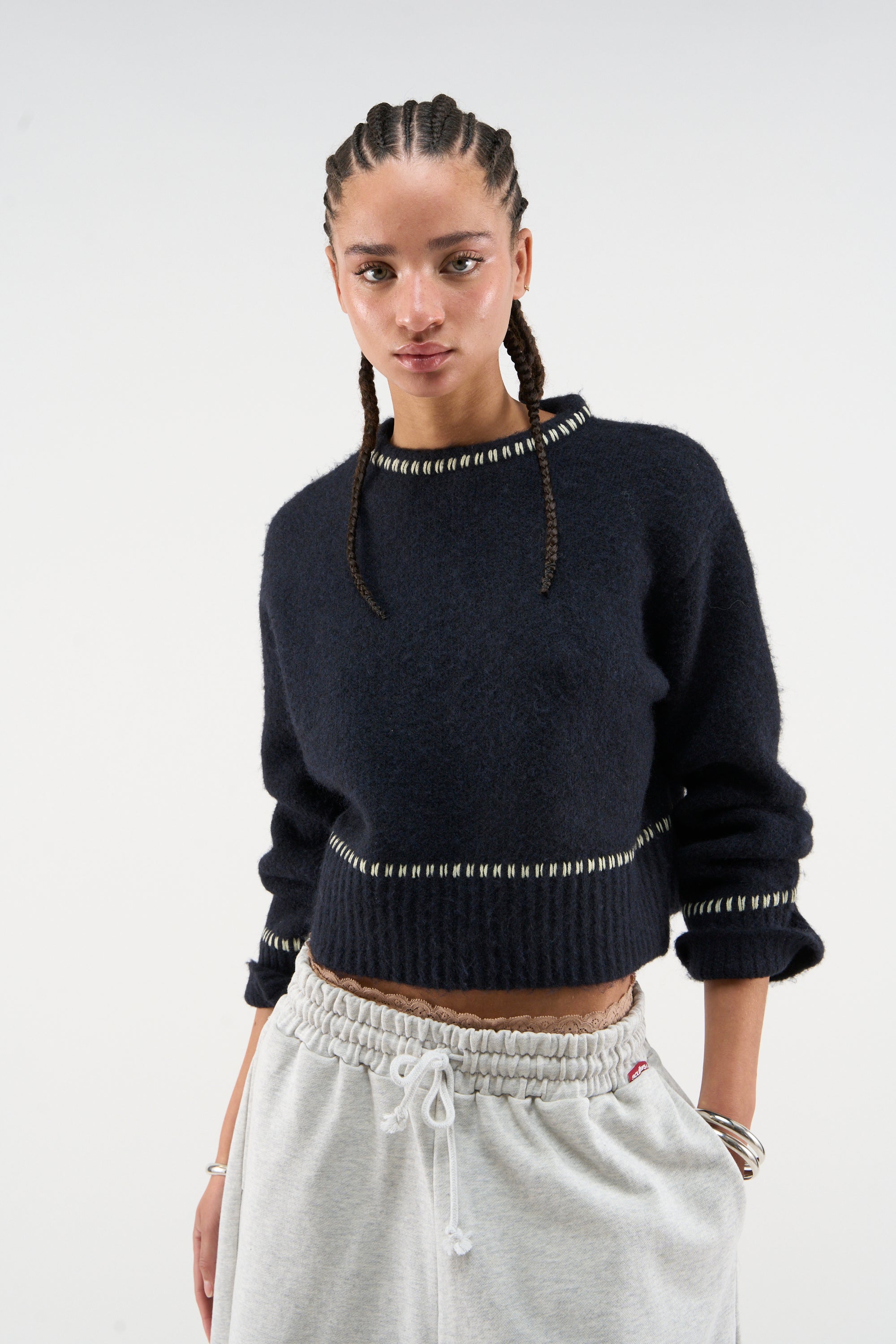 Handgestrickt in Blau