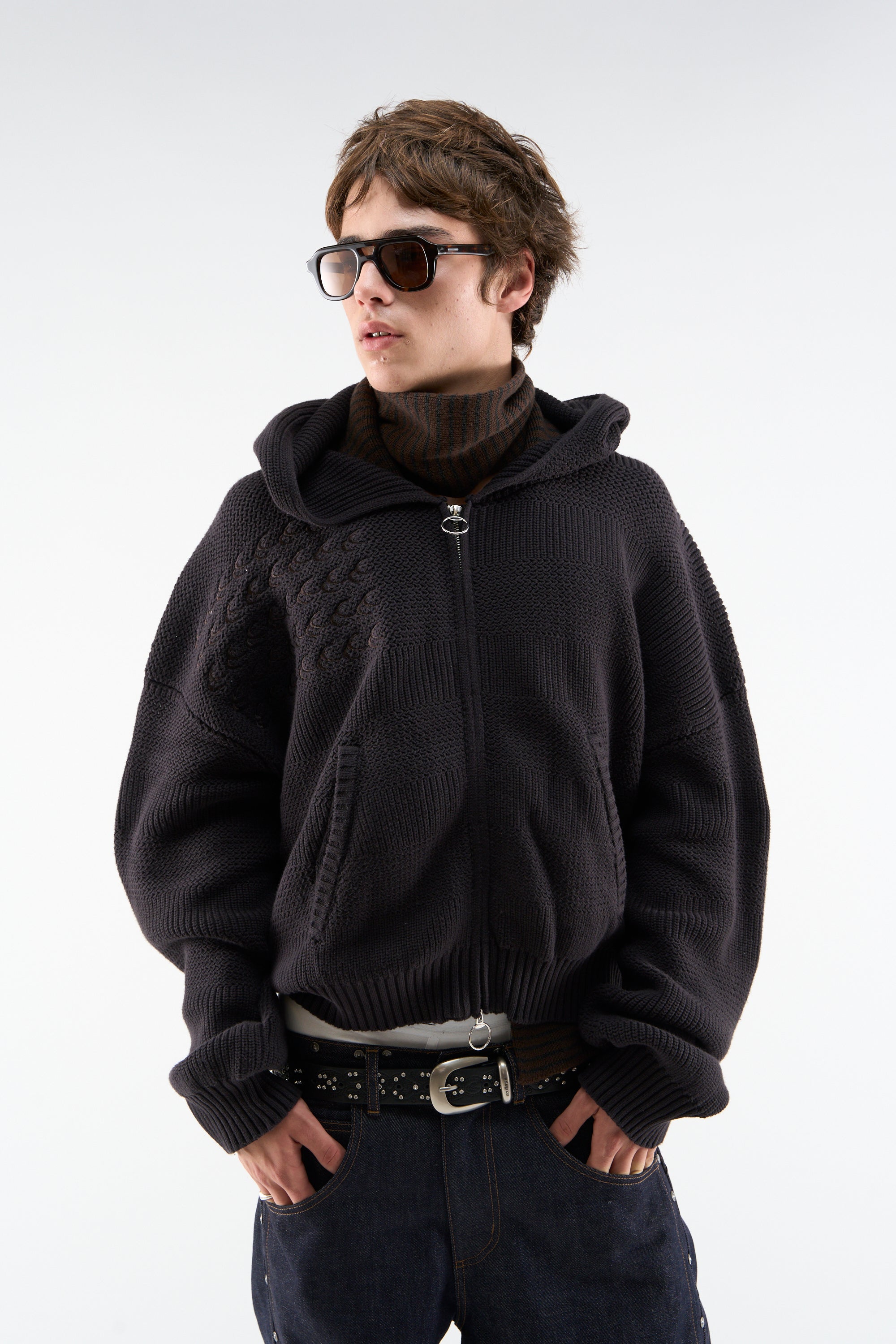 Nirgendwo dunkler Strickreißverschluss