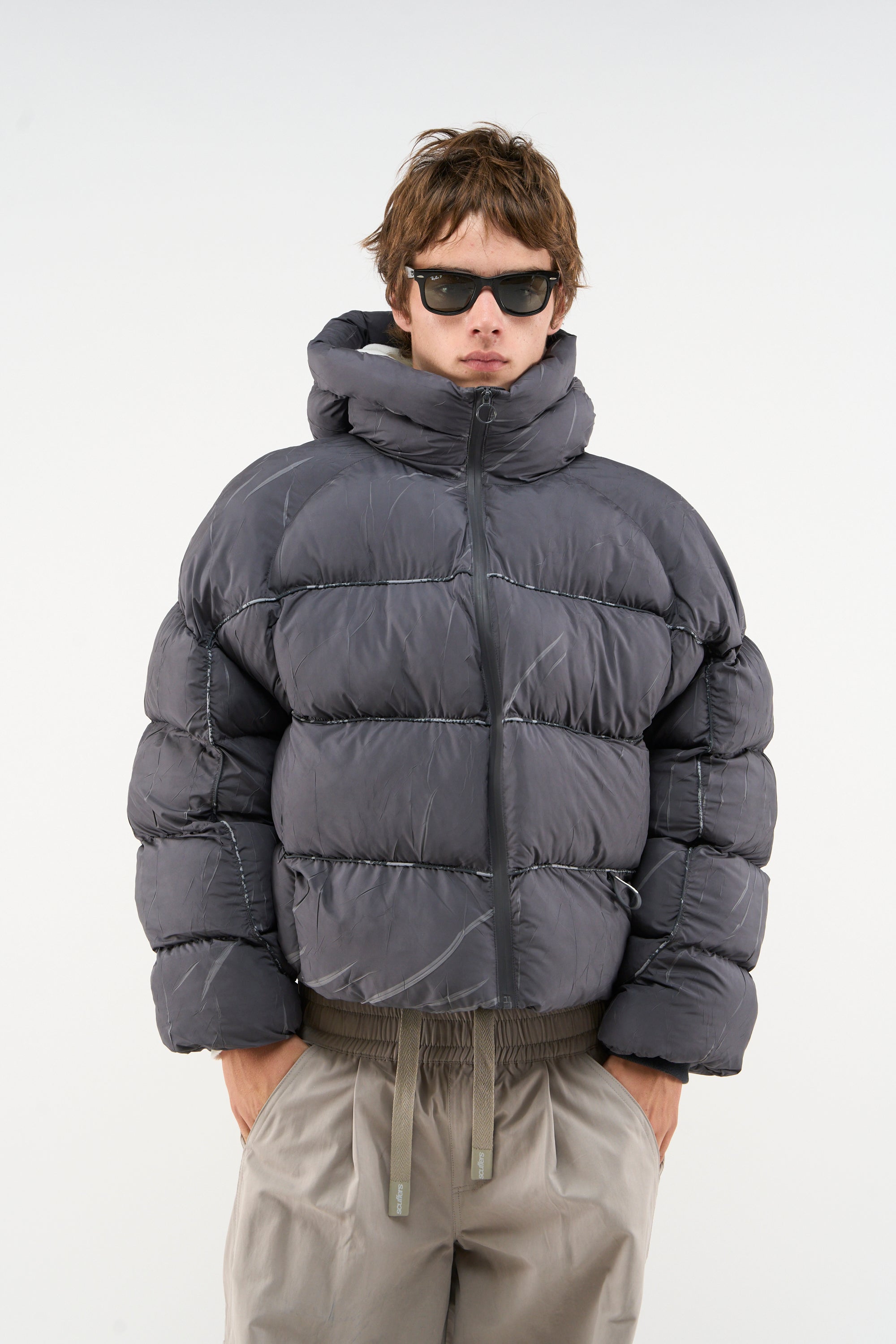 Marmor-Dunkelgraue Steppjacke