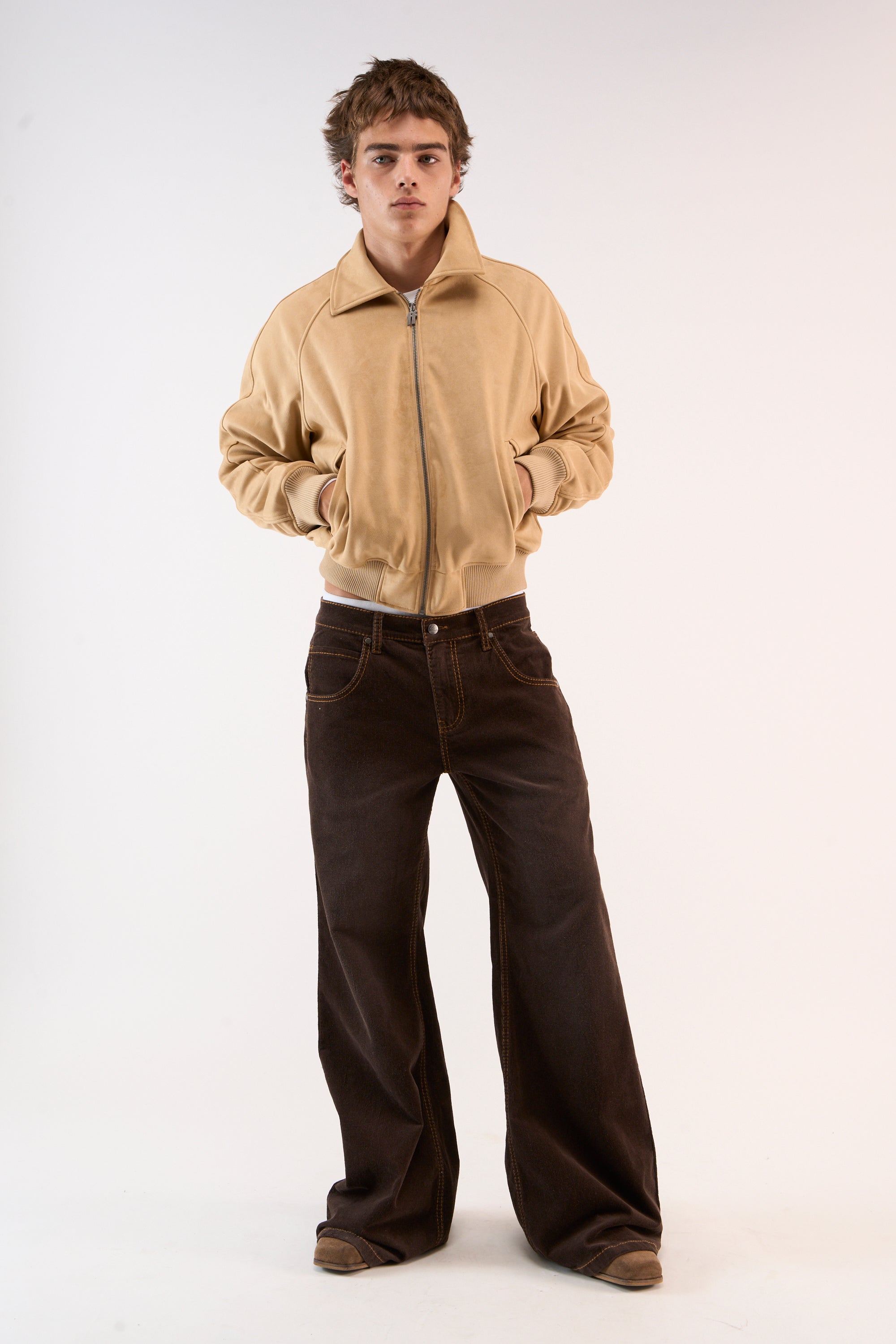 Wildlederjacke in Kamel-Rohfarbe