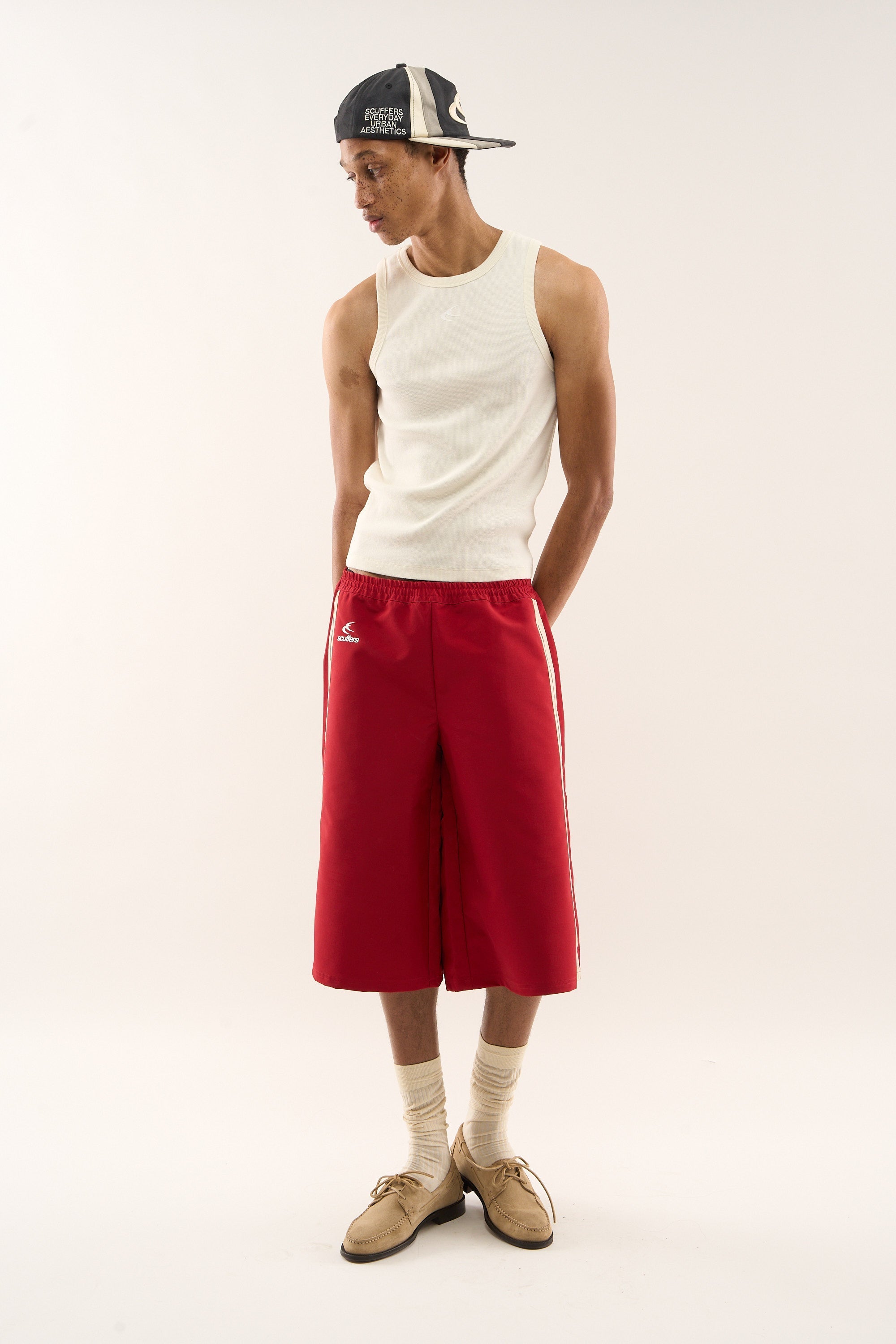 Mühelose schwarze Kappe