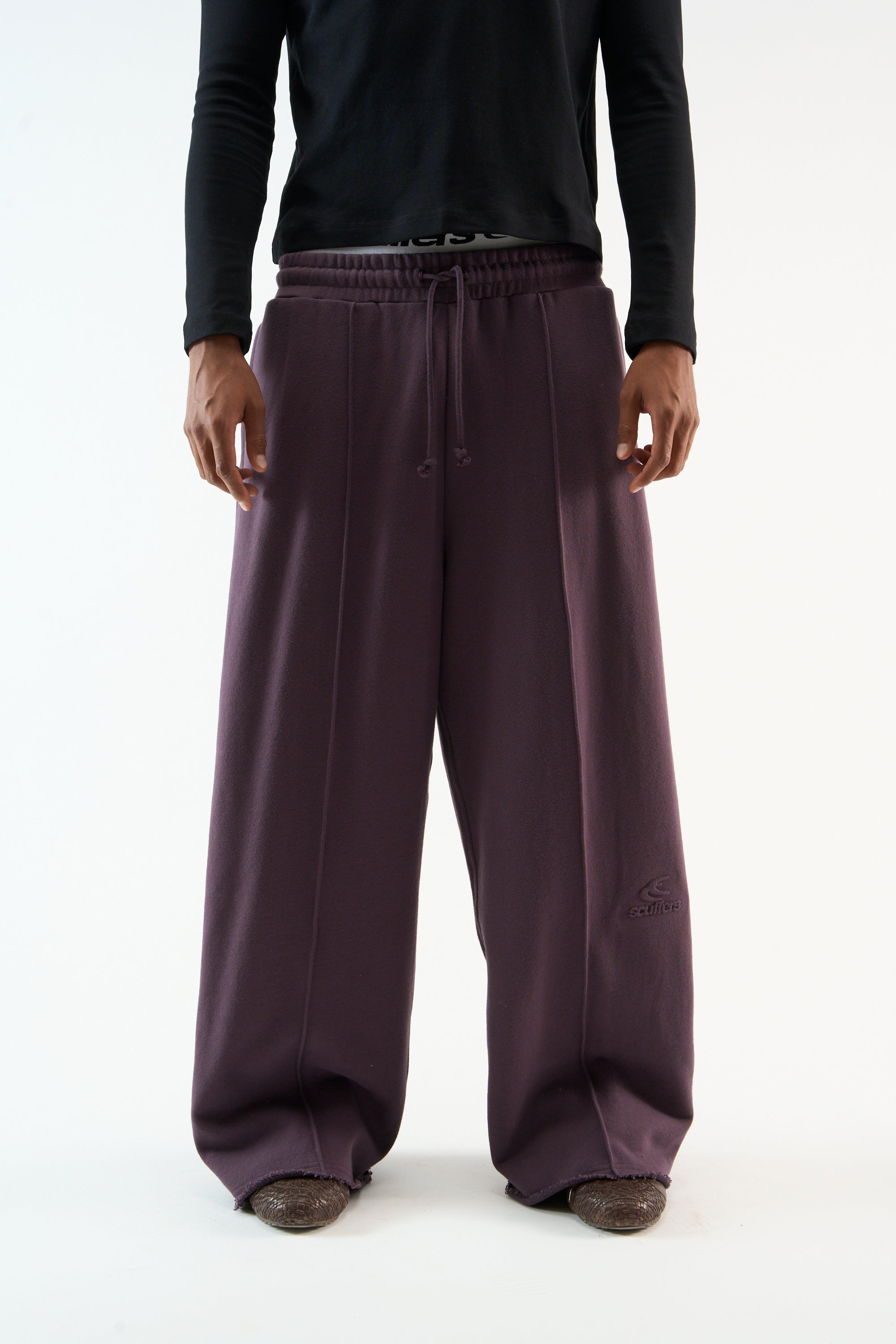 Weekender Burgunder Hose