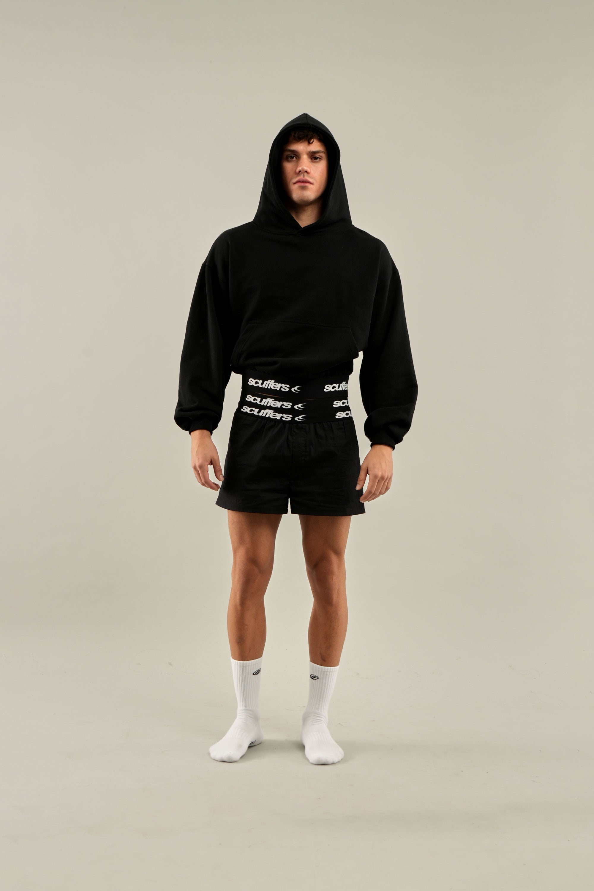 Doppelt schwarze Unterwäsche