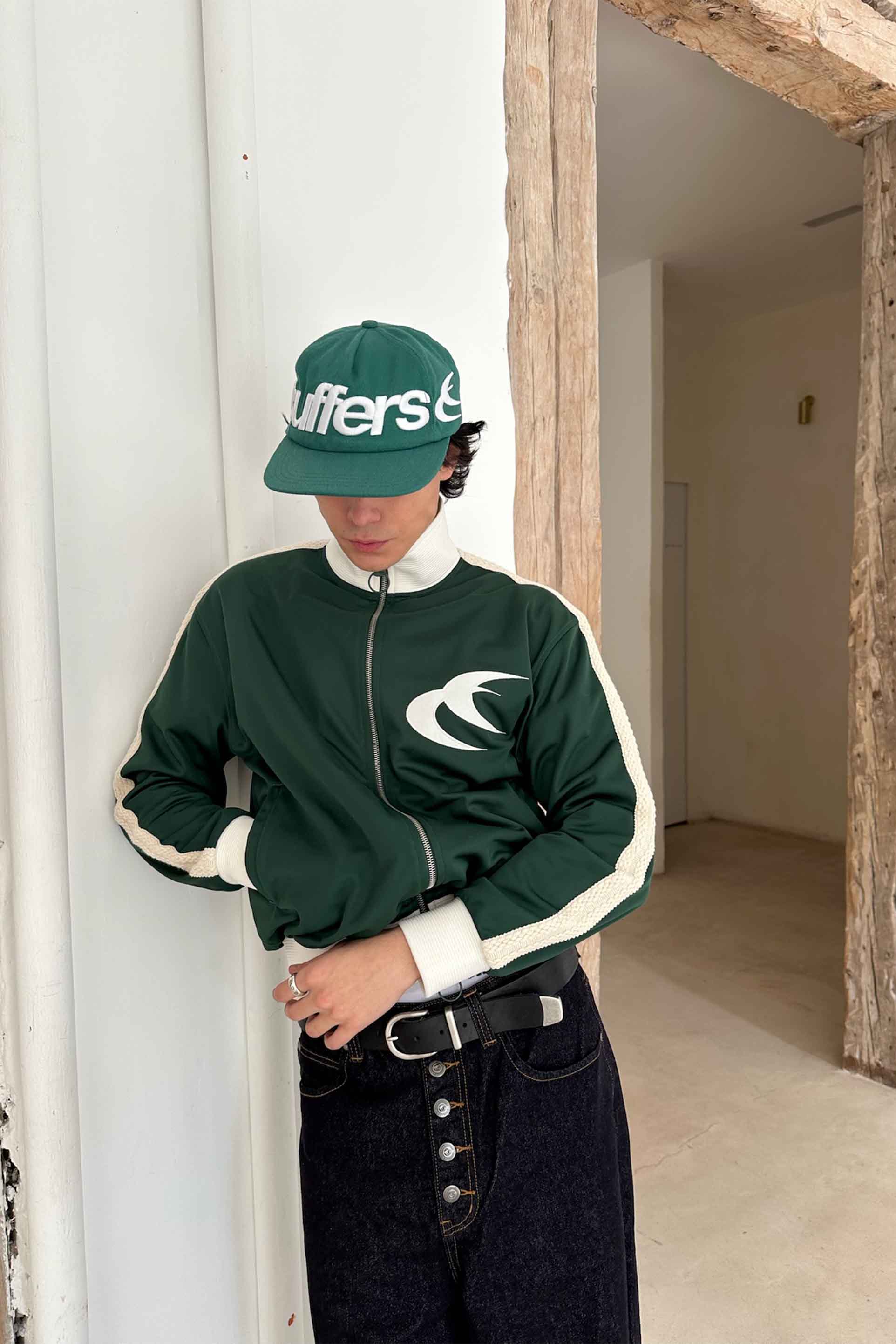 Galerie Grüne Anzugjacke