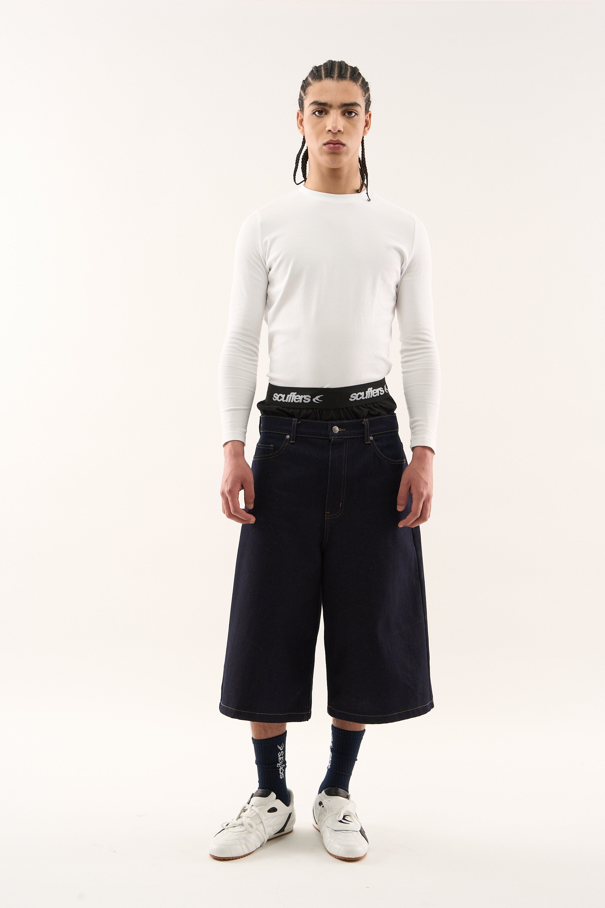 Jumbo-Shorts in Dunkelblau