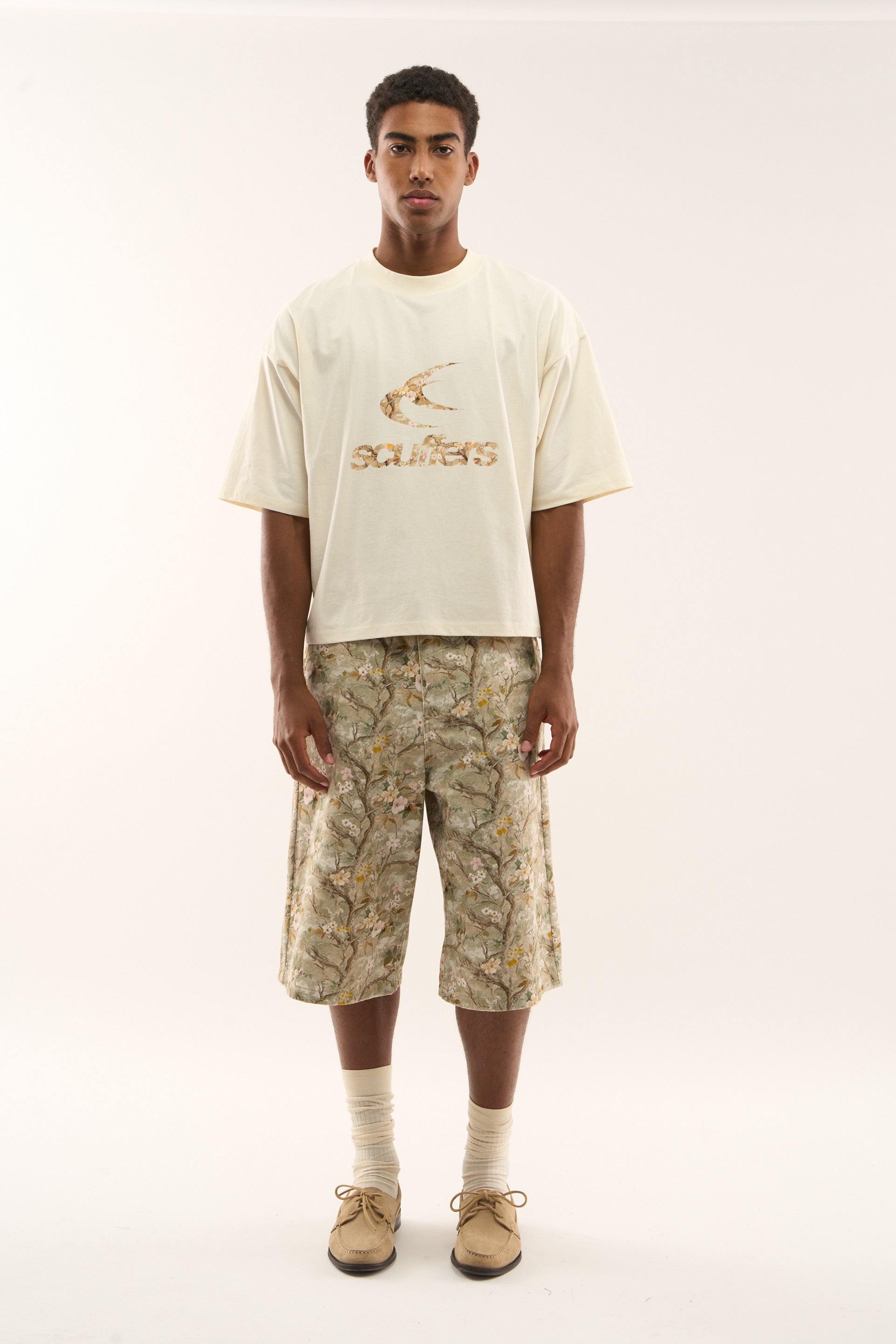 Echtblumen-Ecru-T-Shirt