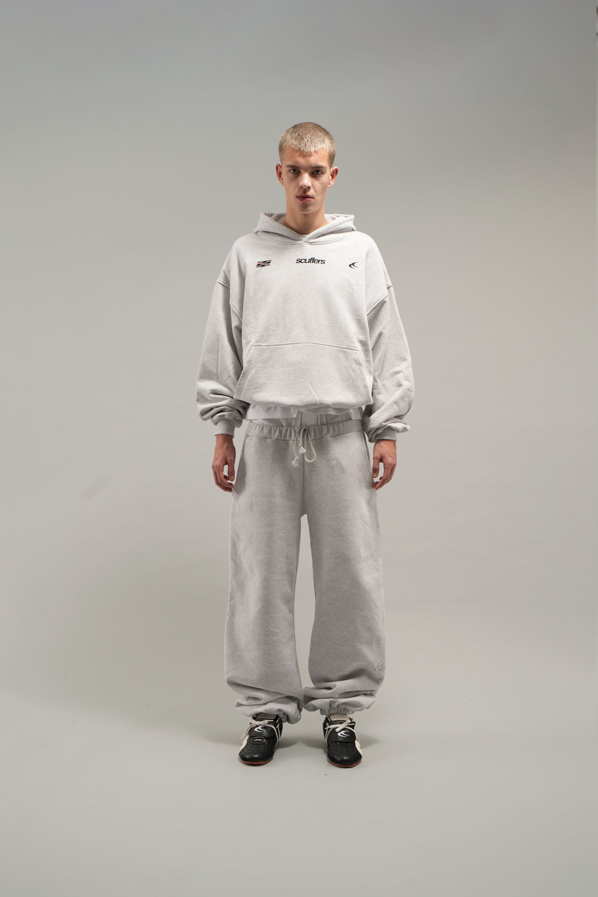 Pininfirina hellgrauer Hoodie